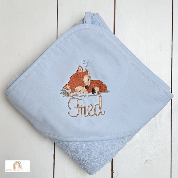 Badehandtuch „schlafender Fuchs“